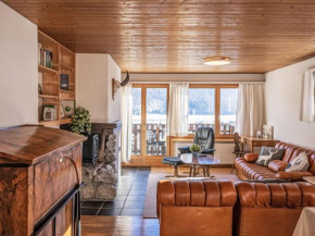 Apartment Chesa Primula by Interhome
